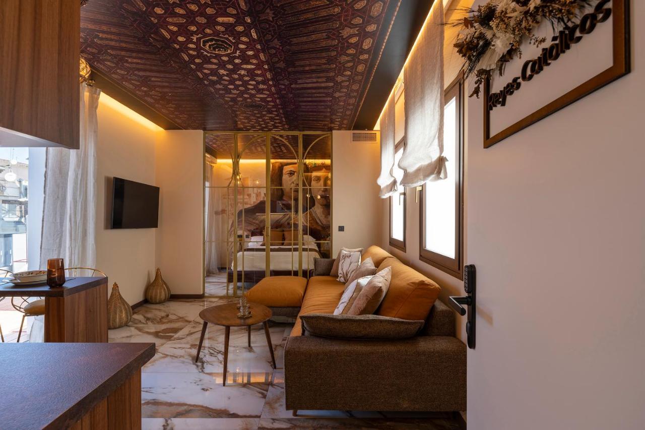 Palatina Concept Suites Granada Exterior photo