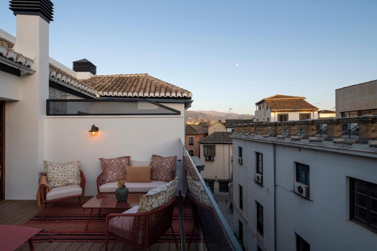 Palatina Concept Suites Granada Exterior photo
