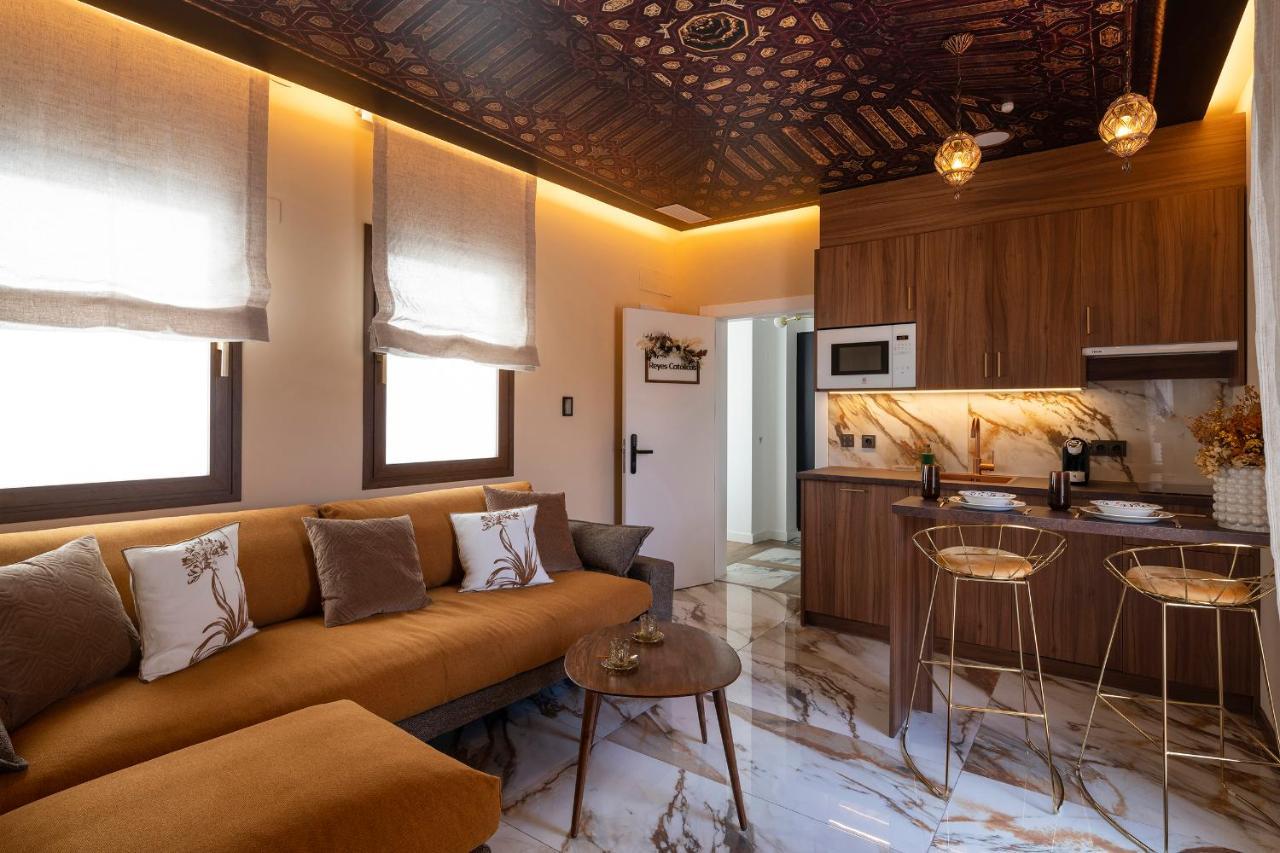 Palatina Concept Suites Granada Exterior photo